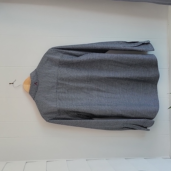 Button down rock and roll shirt - Picture 2 of 5